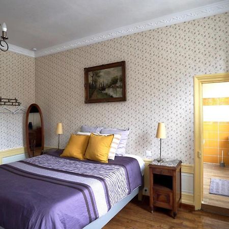 Bed and Breakfast Au Chapitre Rozoy-sur-Serre Esterno foto