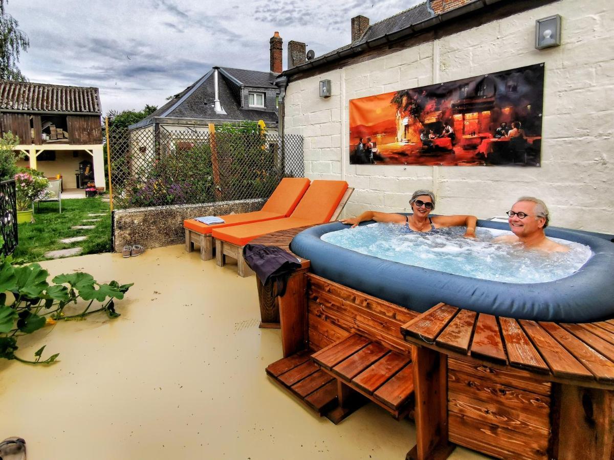 Bed and Breakfast Au Chapitre Rozoy-sur-Serre Esterno foto