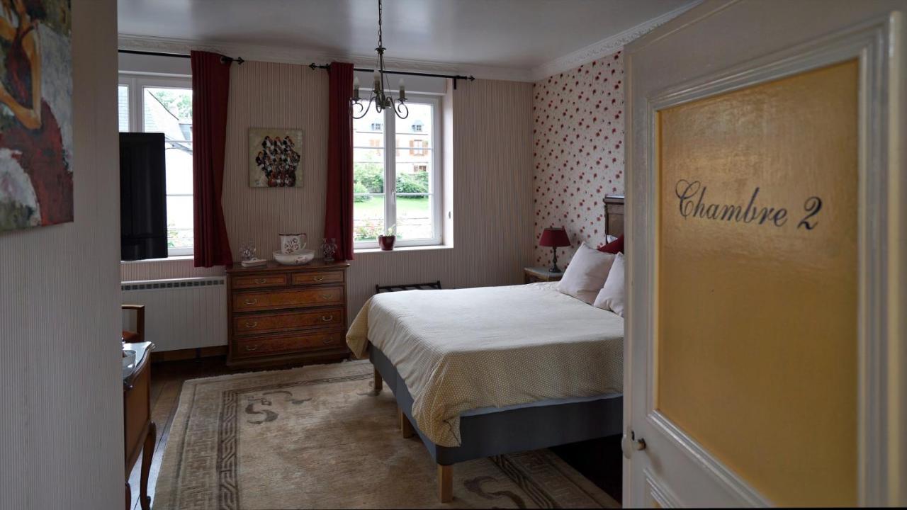 Bed and Breakfast Au Chapitre Rozoy-sur-Serre Esterno foto